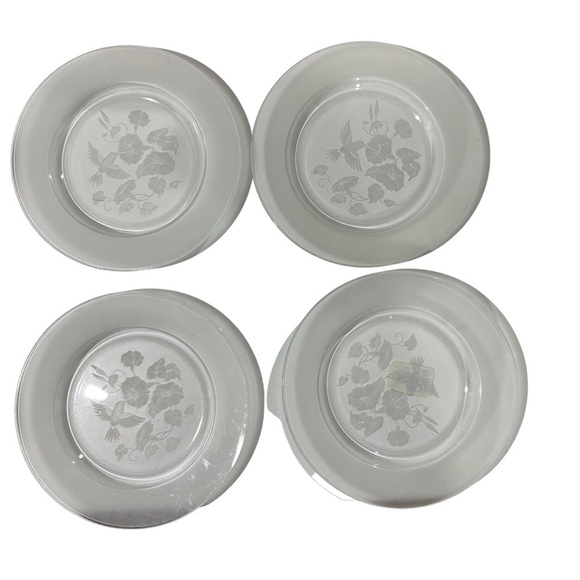Avon 24% Crystal Hummingbird Frosted Glass 8" Lunch or Salad Plates Set of 4